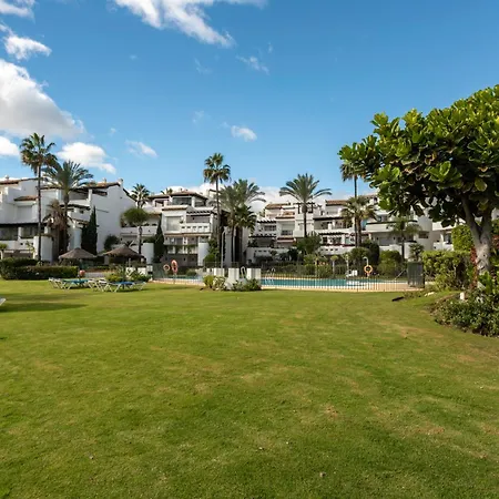 Afrodite - Frontline * Estepona