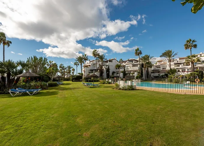 Afrodite - Frontline Lejlighed