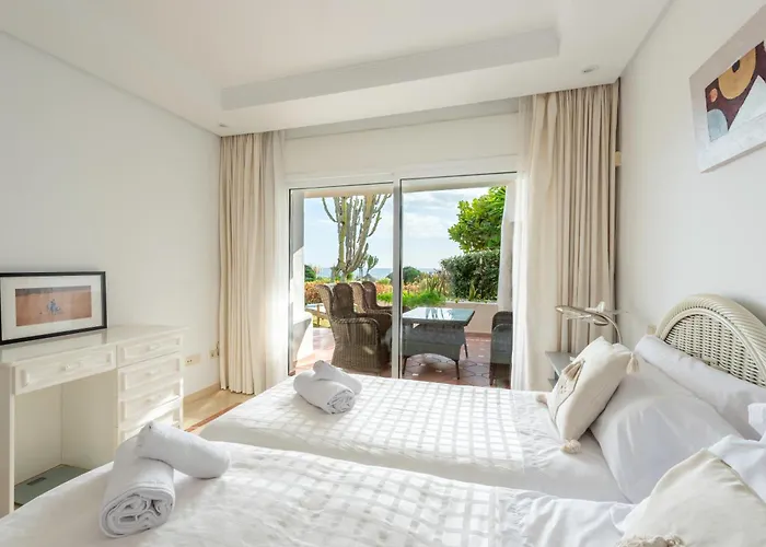 Afrodite - Frontline