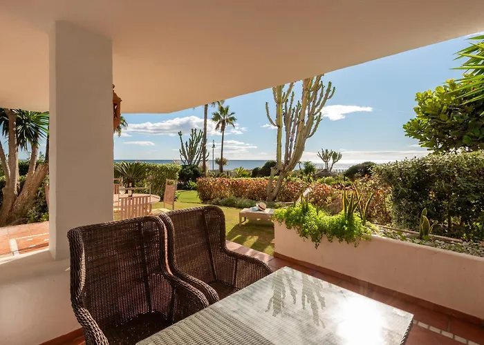 Afrodite - Frontline Estepona