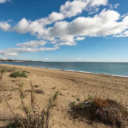 Apartament Afrodite - Frontline