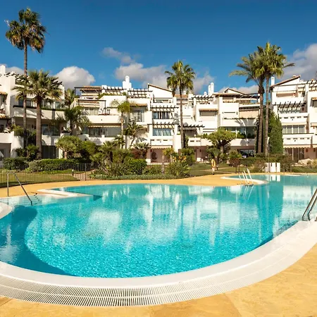 Afrodite - Frontline Apartament