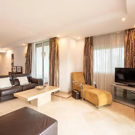 Afrodite - Frontline Apartament Estepona