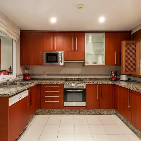 Afrodite - Frontline Estepona