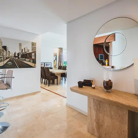 Afrodite - Frontline Apartament Estepona