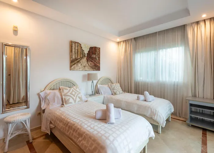 Apartment Afrodite - Frontline