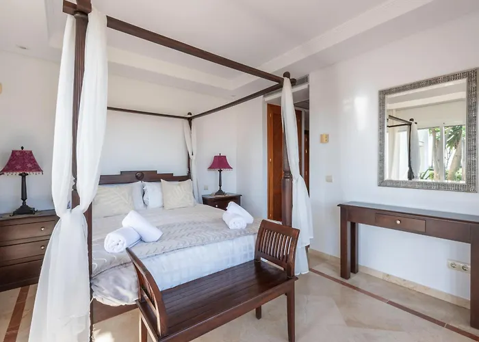 Afrodite - Frontline