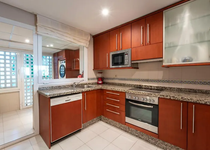 Afrodite - Frontline