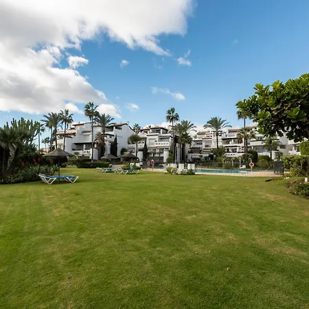 Apartment Afrodite - Frontline Estepona