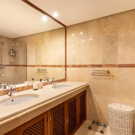 Afrodite - Frontline *